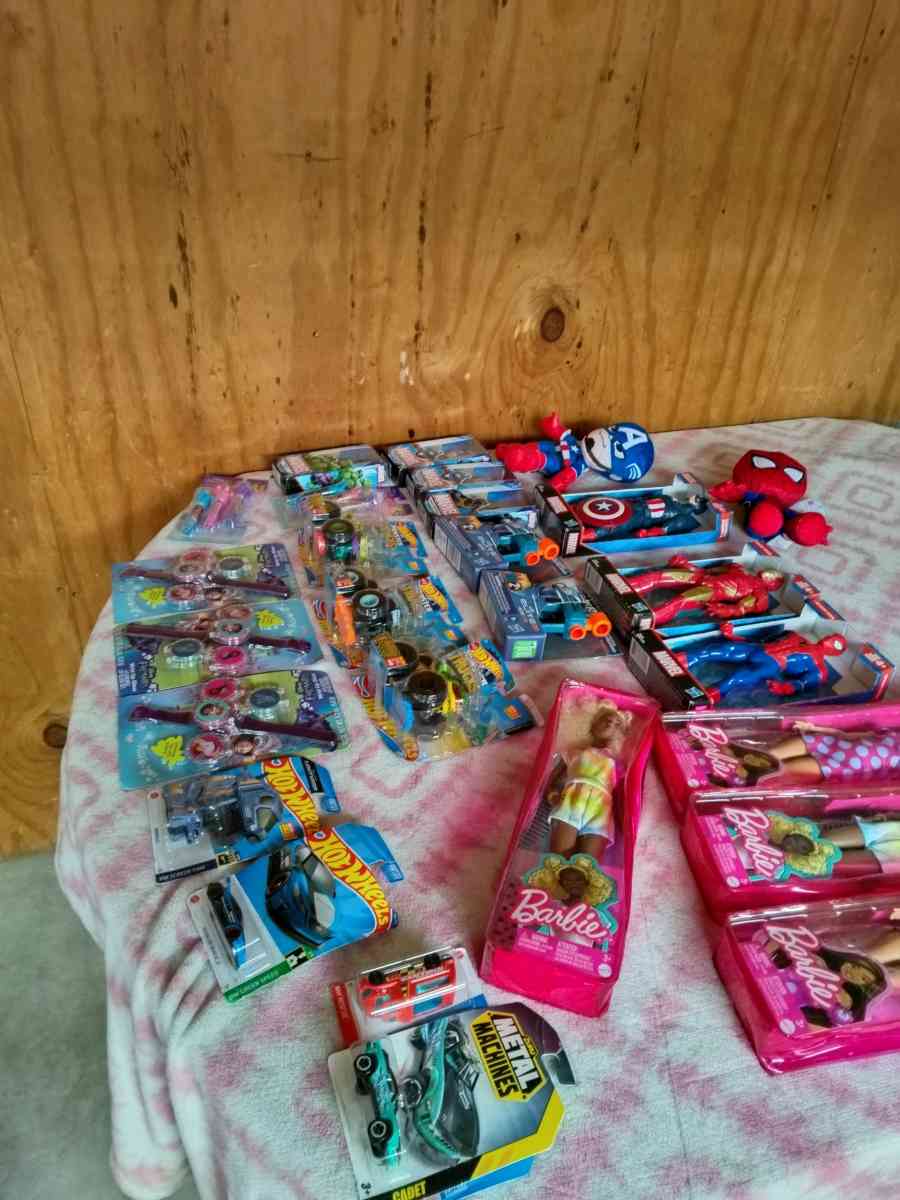 munecas y super heroes