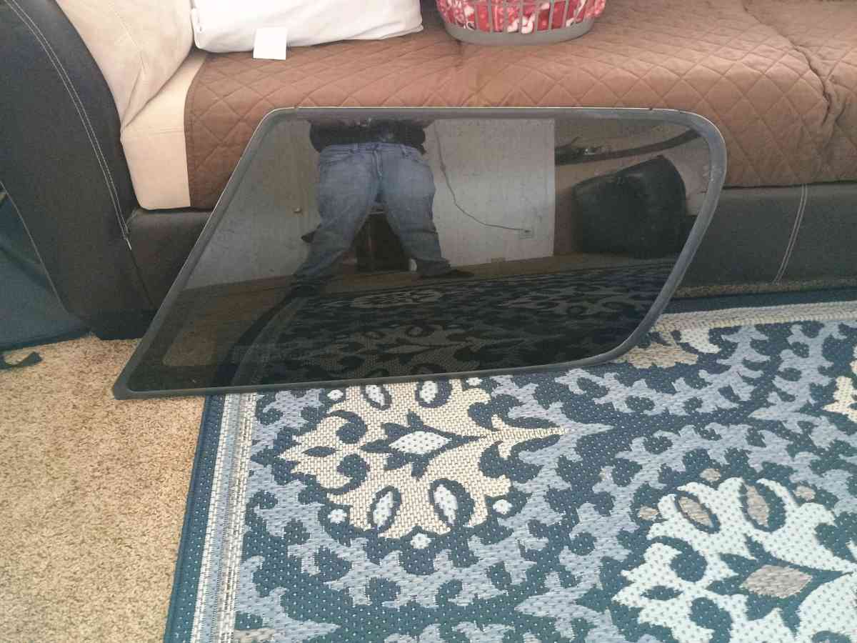 Toyota 4Runner limited edition quarter panel windows