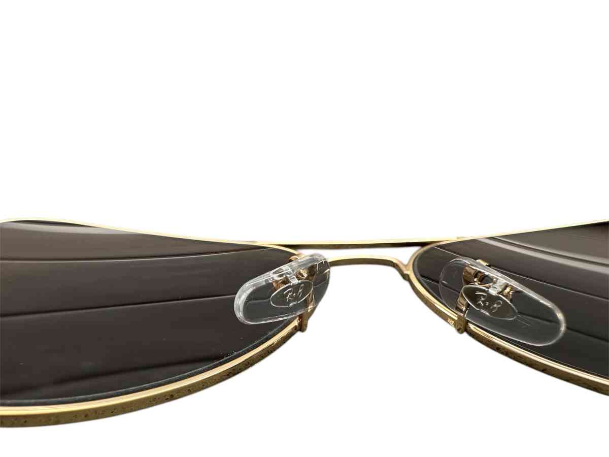 RAY BAN AVIATORS - Stamford, Connecticut - FleaMarketBay