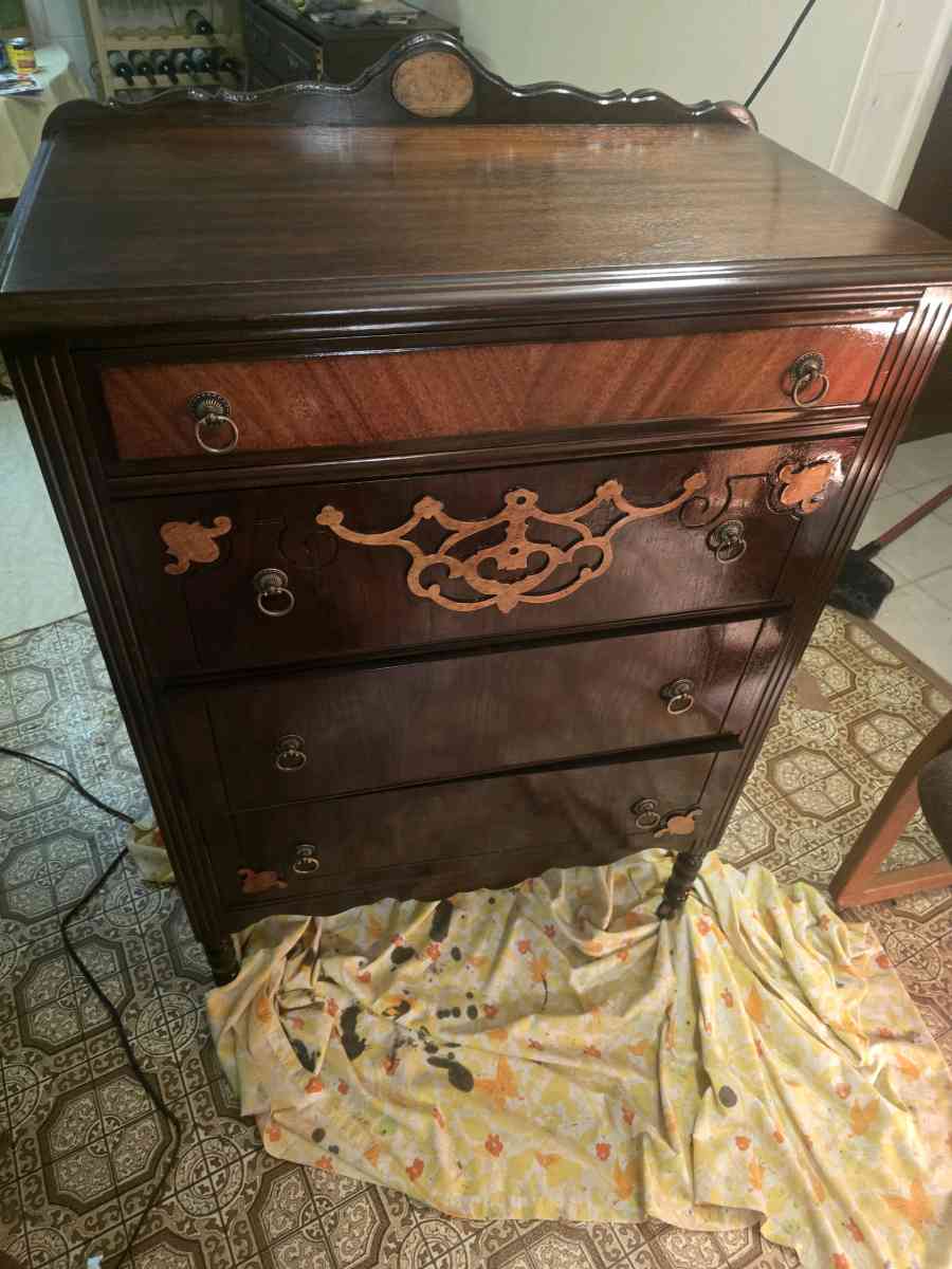 dresser