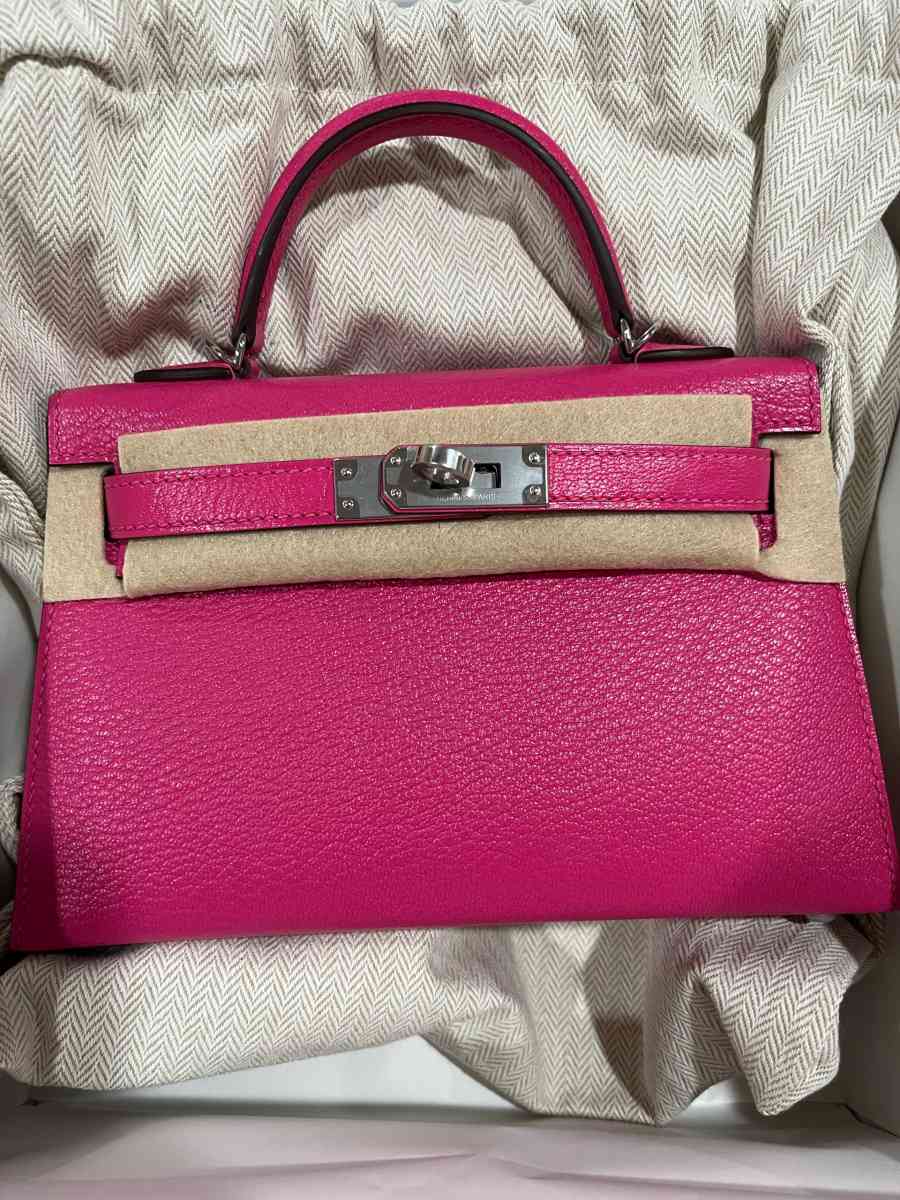 Hermes Mini Kelly 18cm Chevre Pink