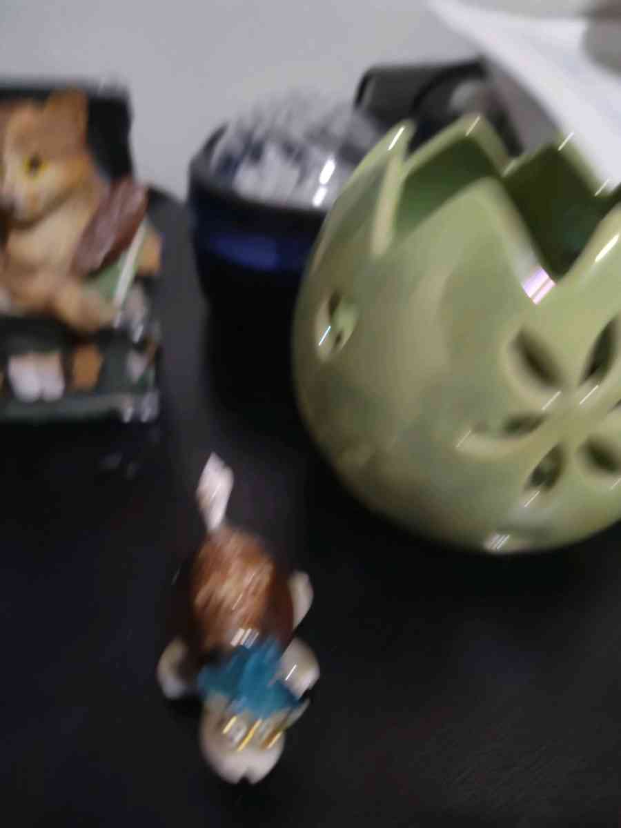 antique stuff - Monmouth, Oregon - FleaMarketBay