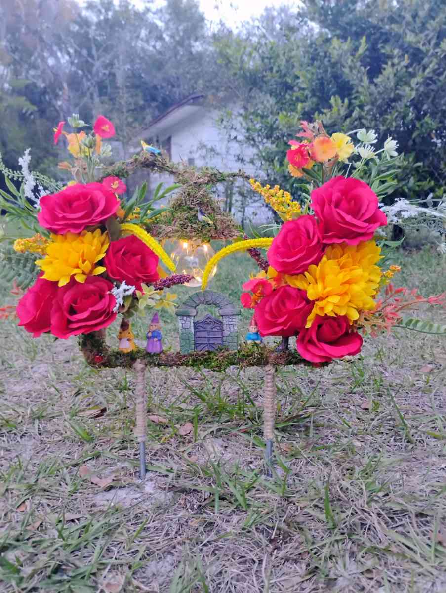 light up graveside flowers for loved ones