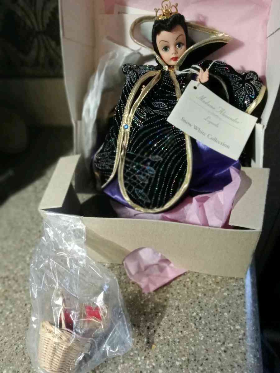 Madame Alexander Wicked Stepmother