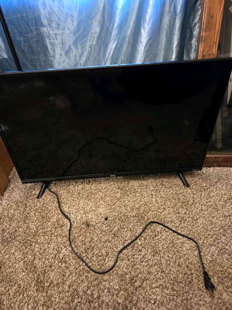 roku TV - Wichita, Kansas - FleaMarketBay