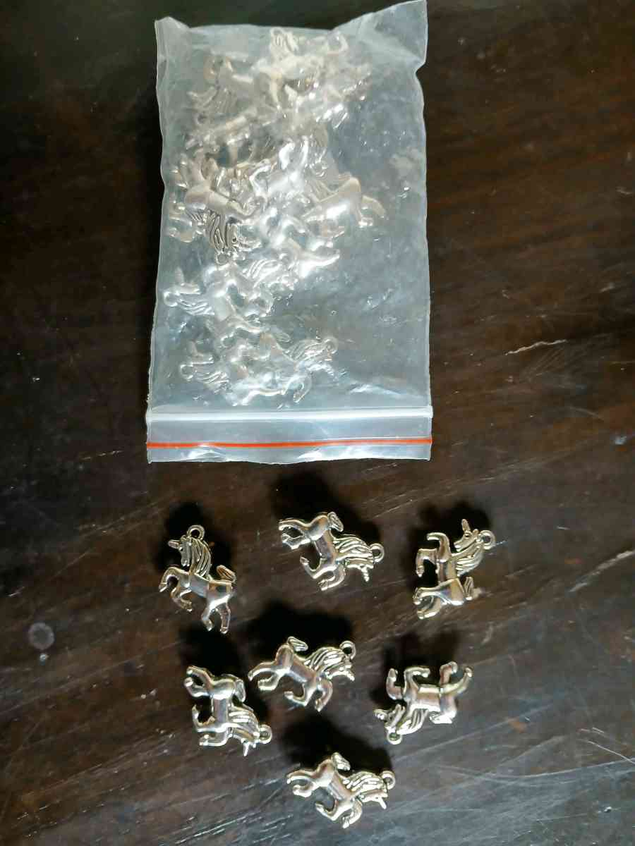 Jewelry charms - Sandpoint, Idaho - FleaMarketBay