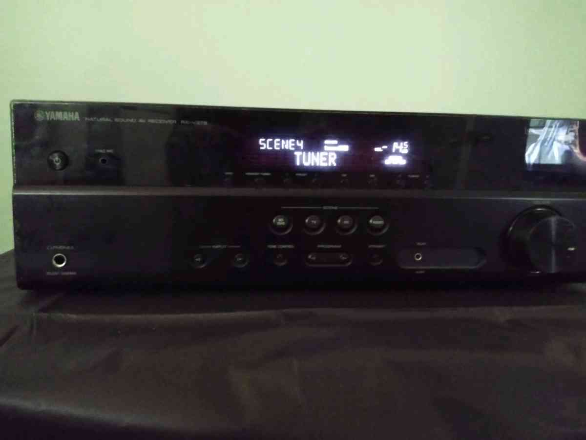 Yamaha natural sound av receiver rxv379