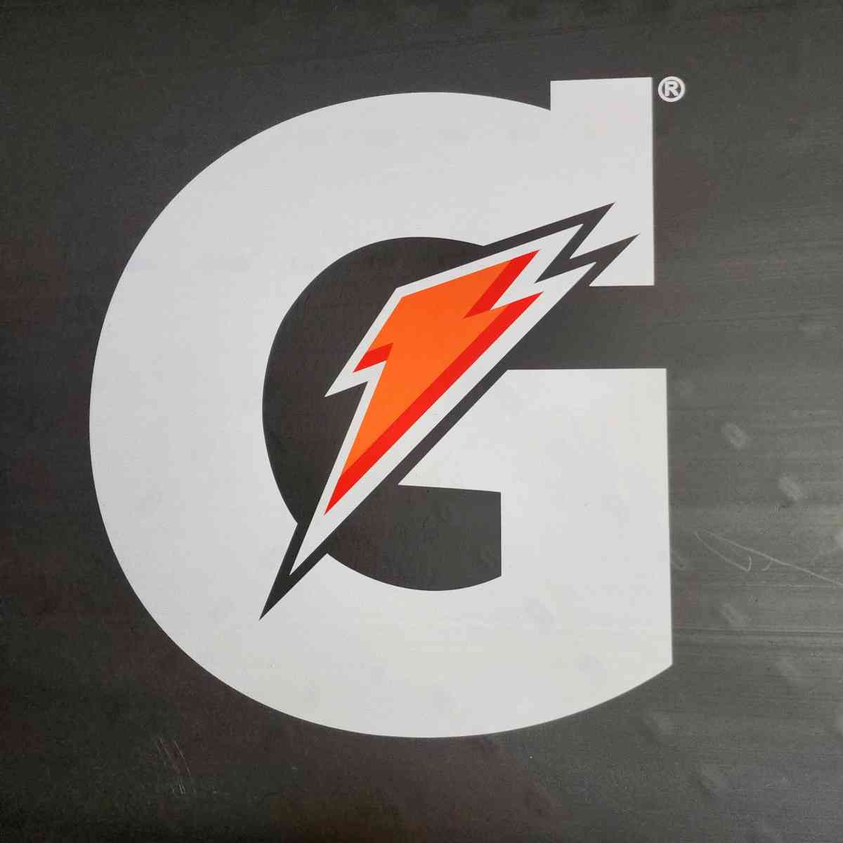 Gatorade basketball goal and base