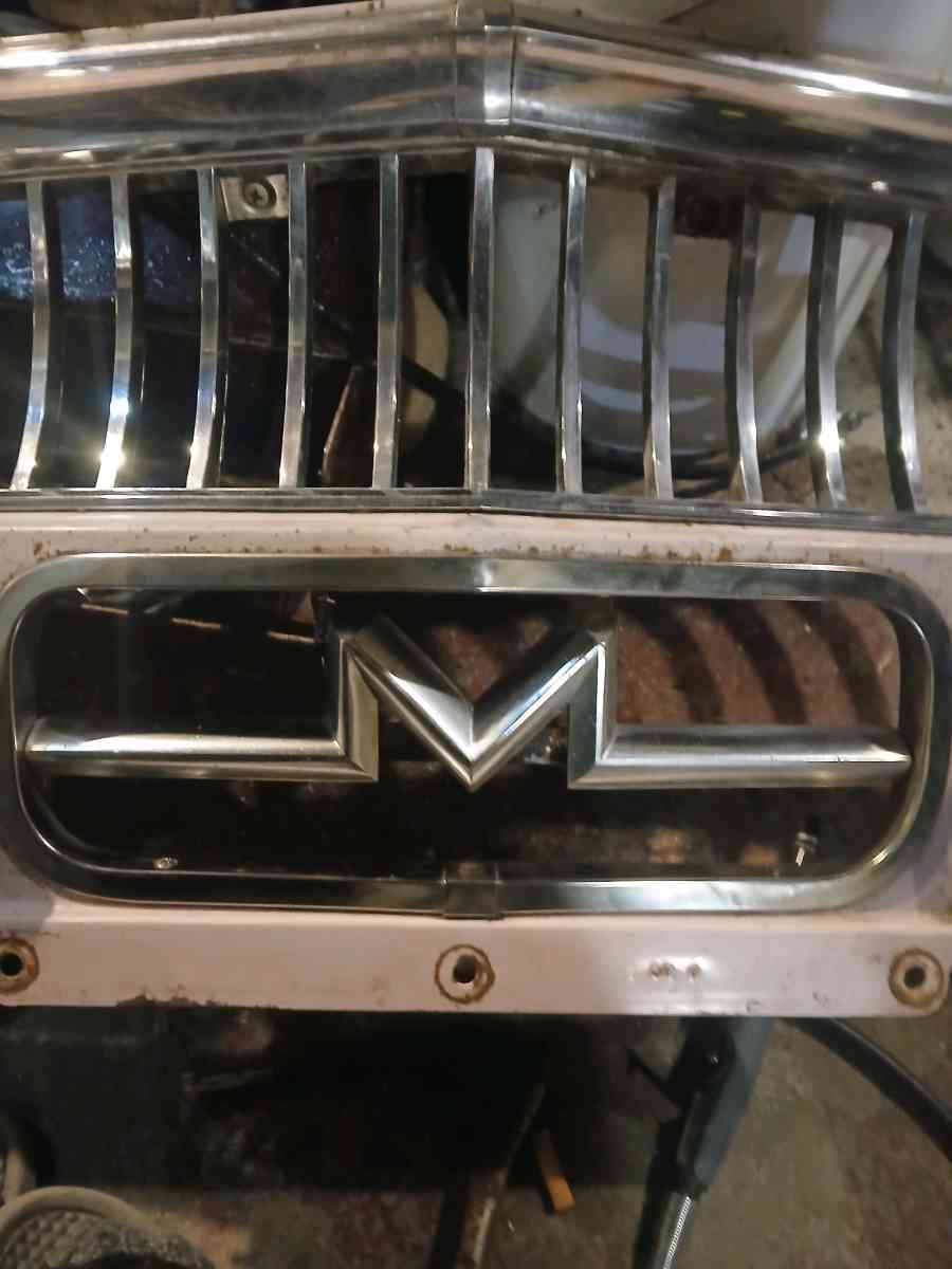 1957 Mercury Grill and Surround
