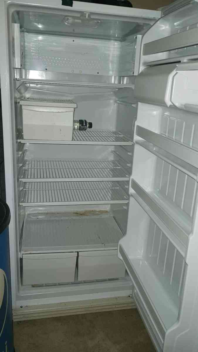 Crosley standup freezer