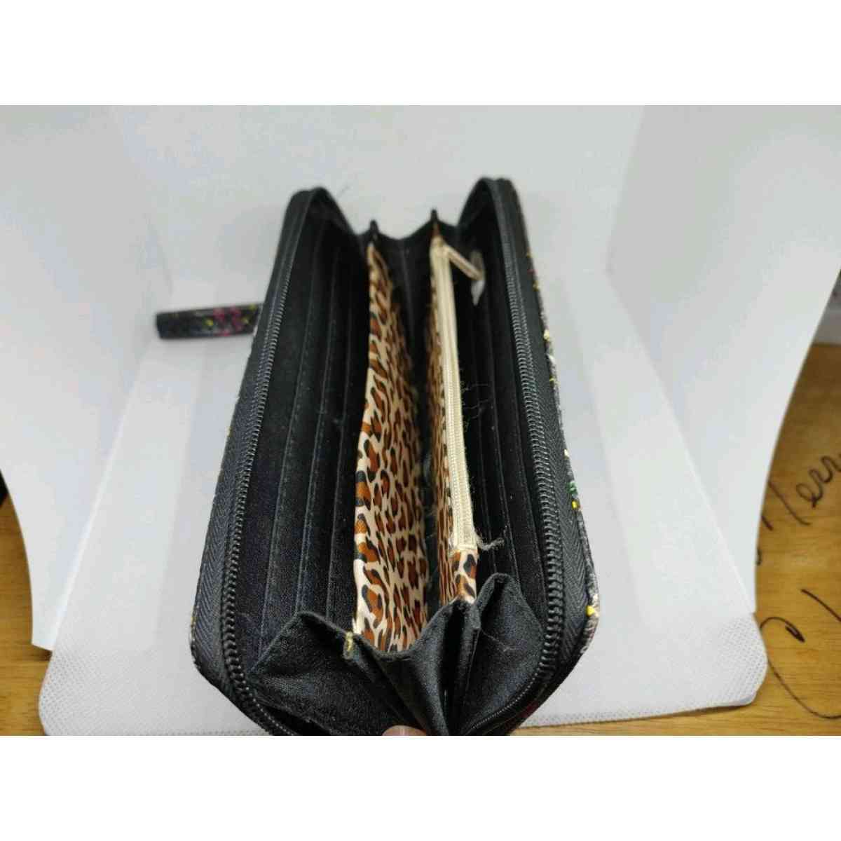 Beverly Hills Polo Club Wallet Black with bright Polo Riders