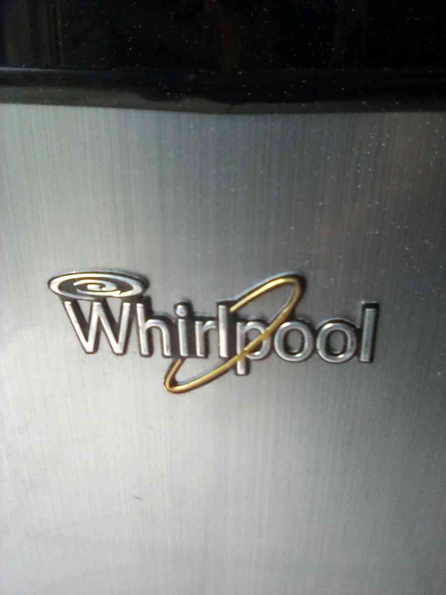 mini whirlpool fridge in good working condition
