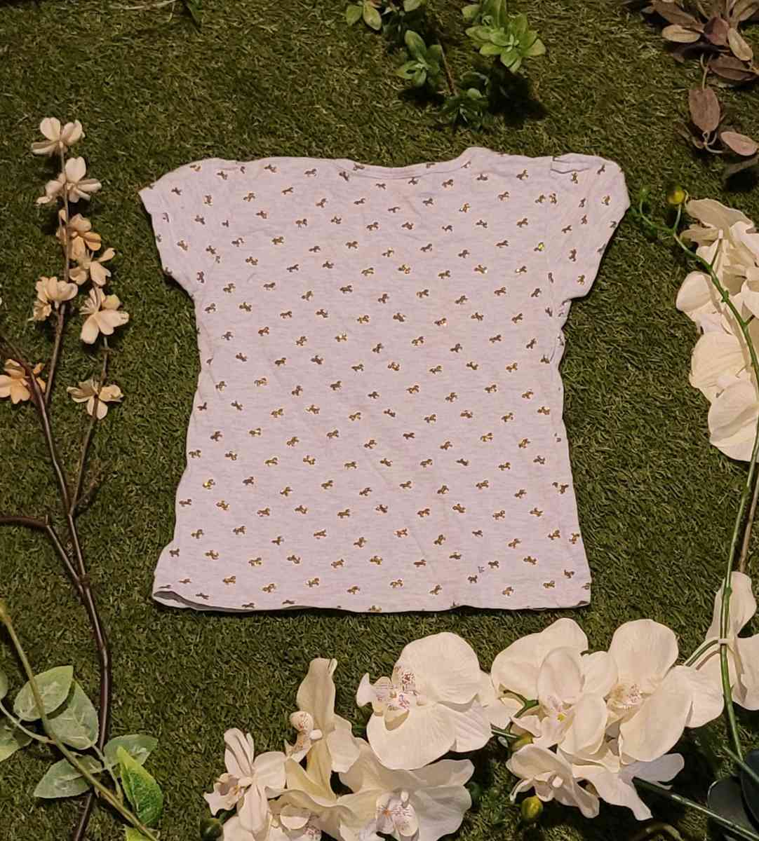 Girls Light Pink Tee with Gold Bee Pattern