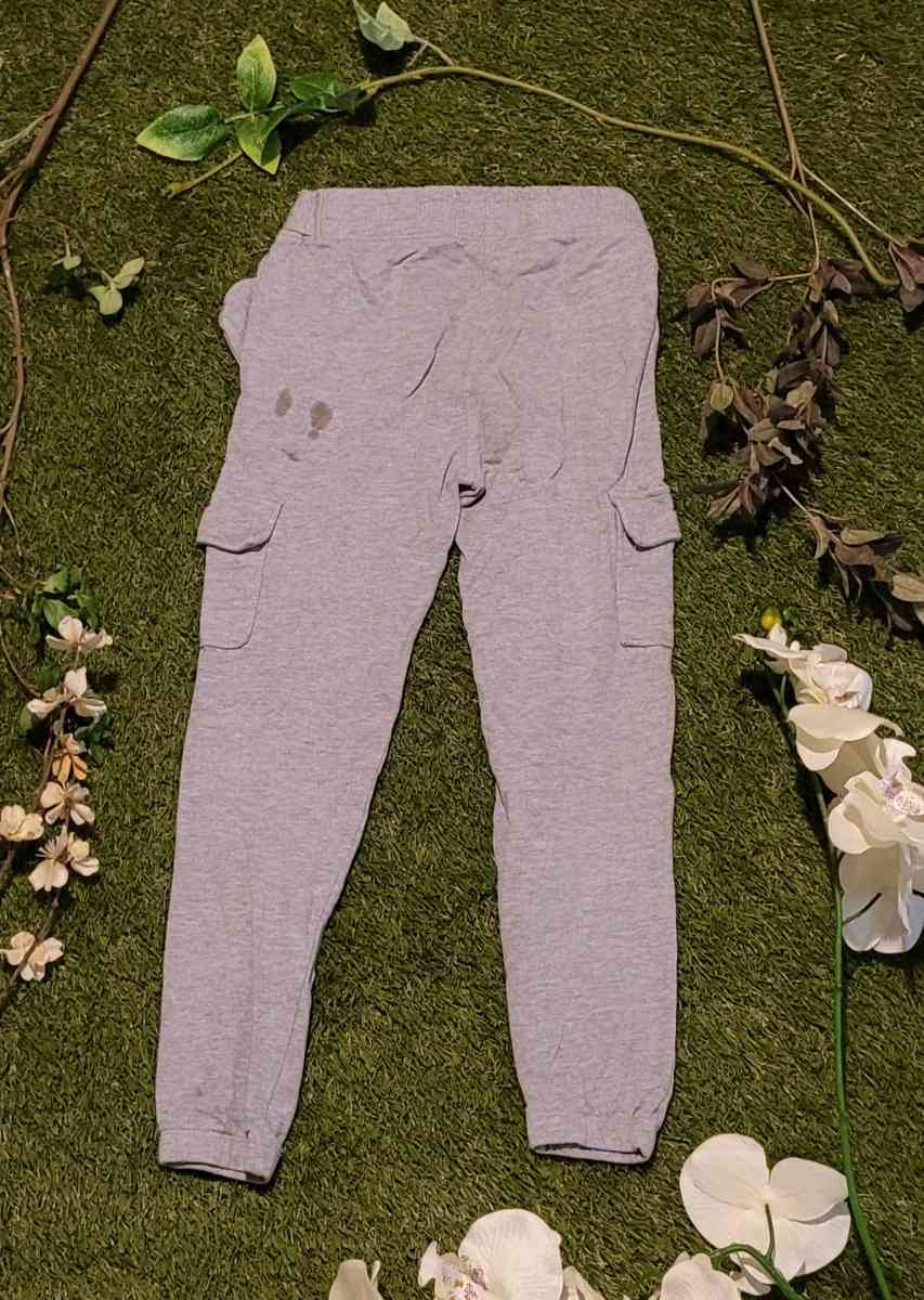 Girls Grey Cargo Joggers - Baltimore, Maryland - FleaMarketBay