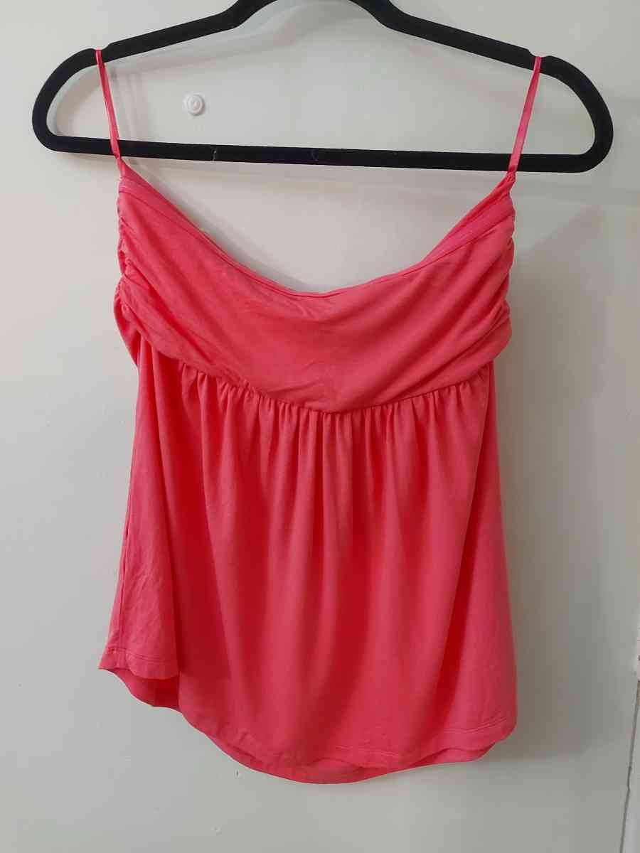 NY  CO New York and Company Pink Flowy Strapless Top Size M