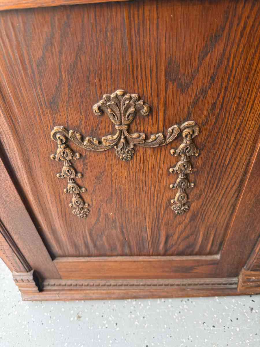 antiques vintage gifts - Four Oaks, North Carolina - FleaMarketBay