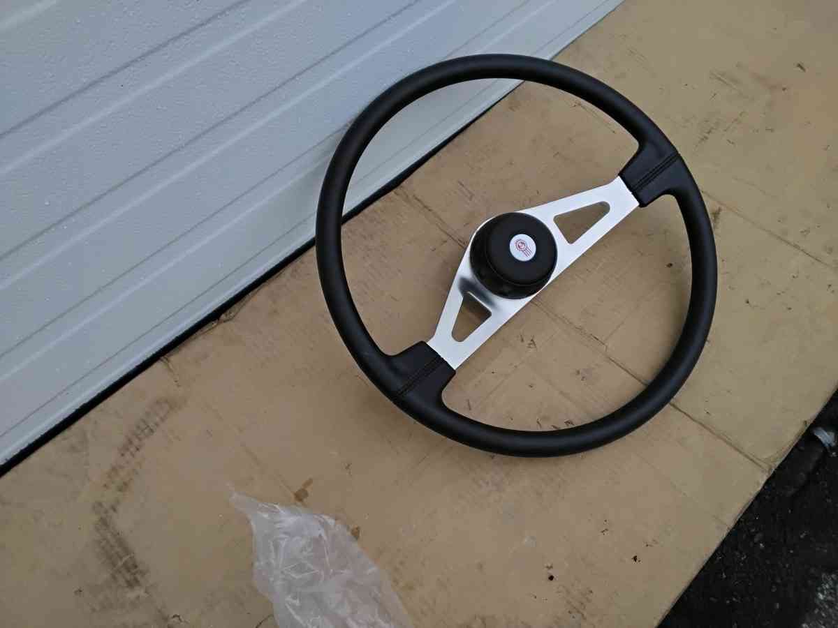 Brand New Kenworth Truck Steering Wheel and Horn Cap OEM