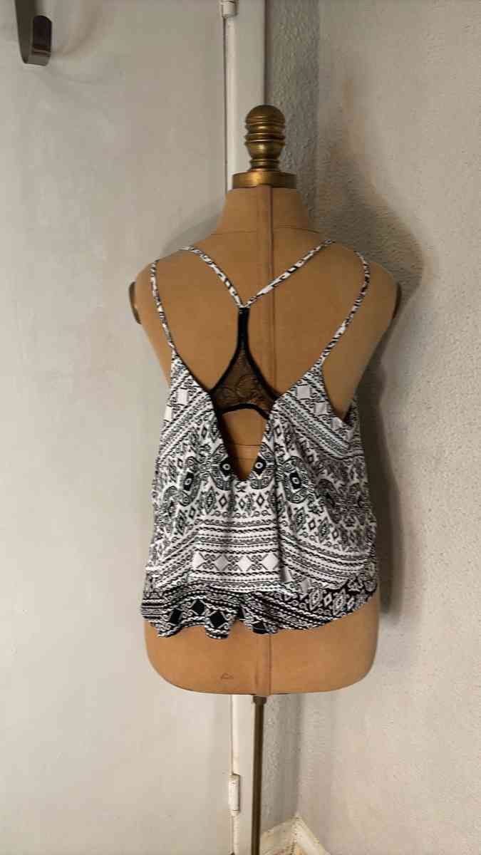 LATISTE Sun Dial Crop Top Tank M Party Festival Boho