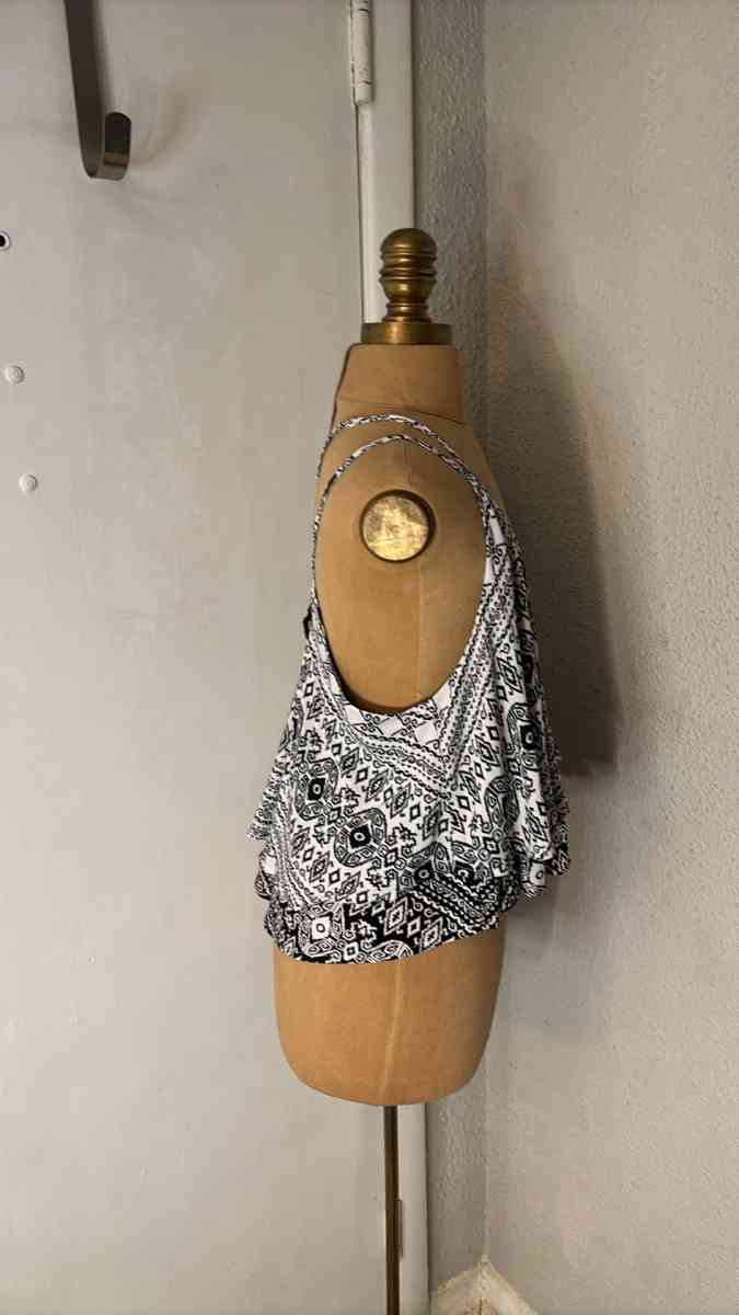 LATISTE Sun Dial Crop Top Tank M Party Festival Boho