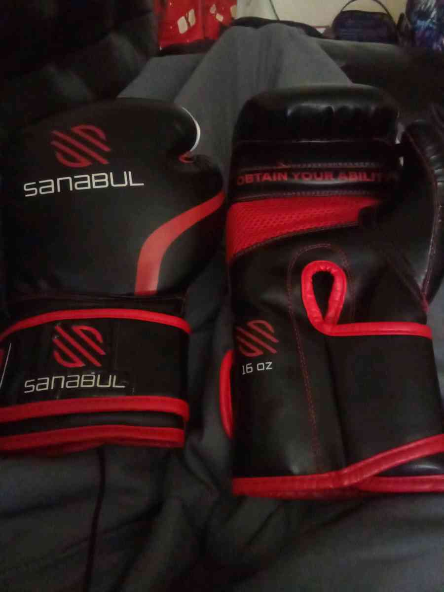 boxing Gloves