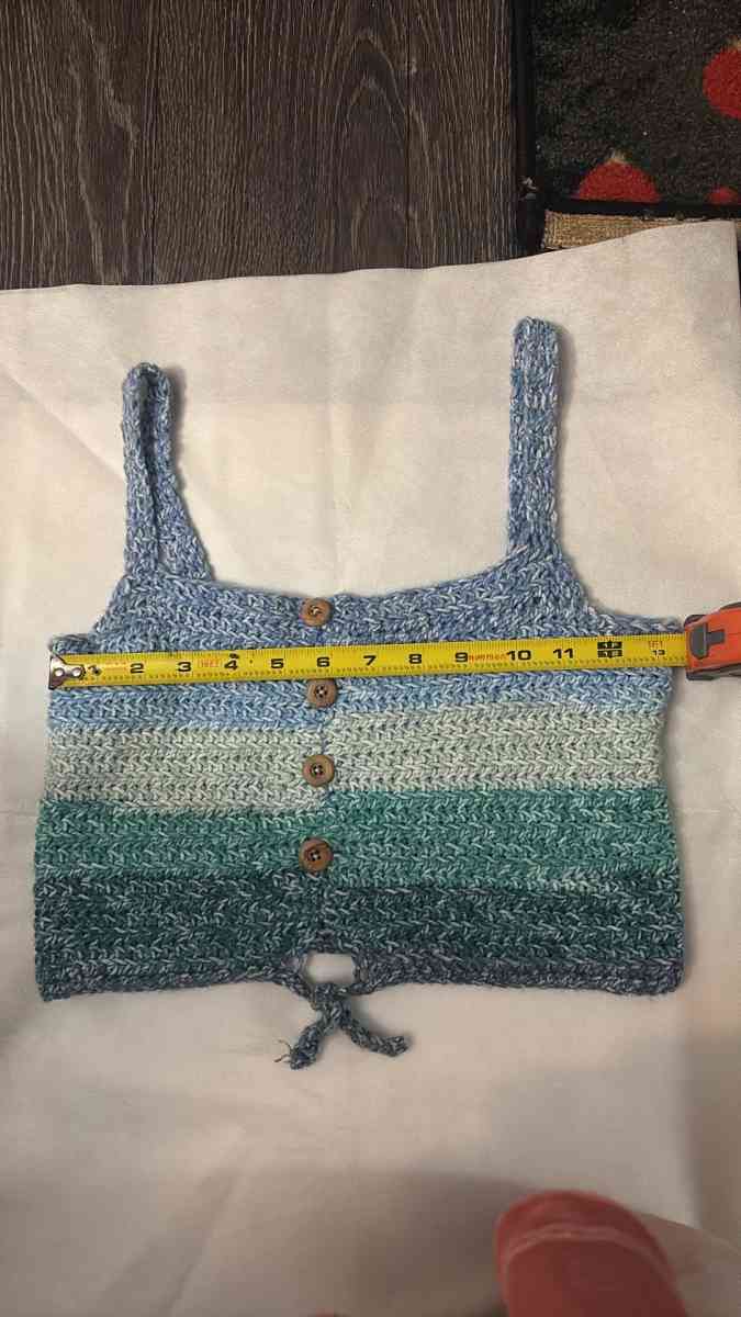 Blue gradient knit crop top No Size