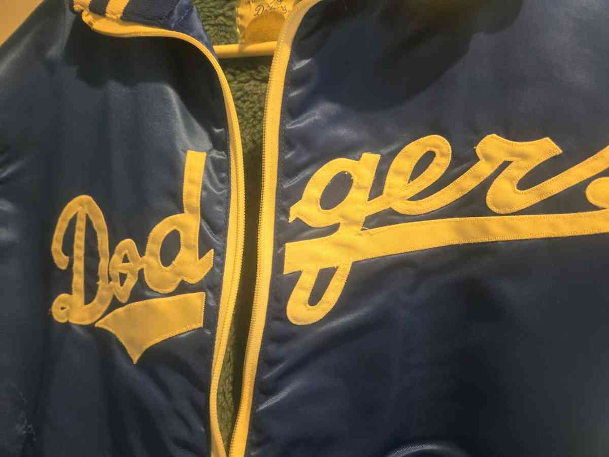 vintage dodgers jacket size small