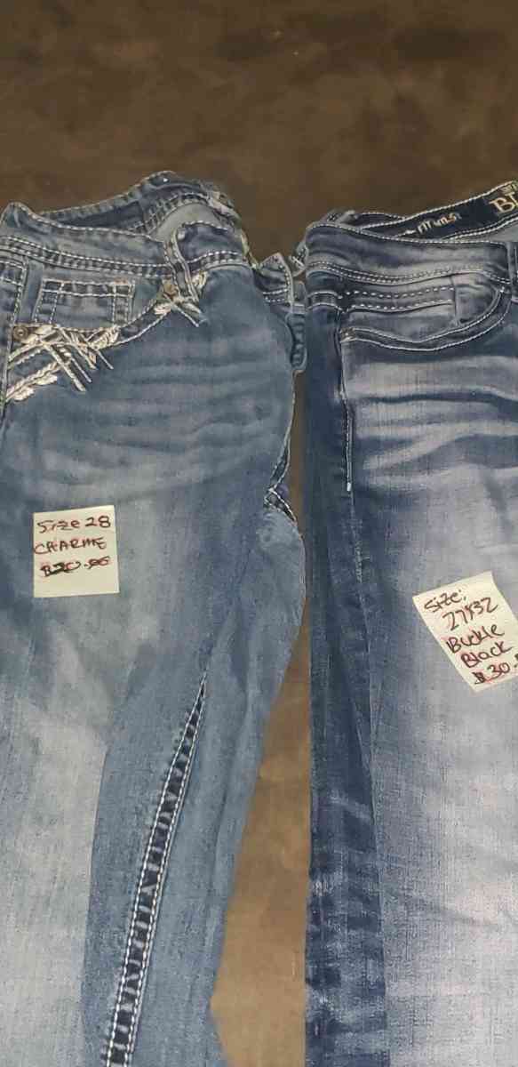 deals on diffeetent styling of jeans  buckle rebels - Rushville, Missouri - FleaMarketBay