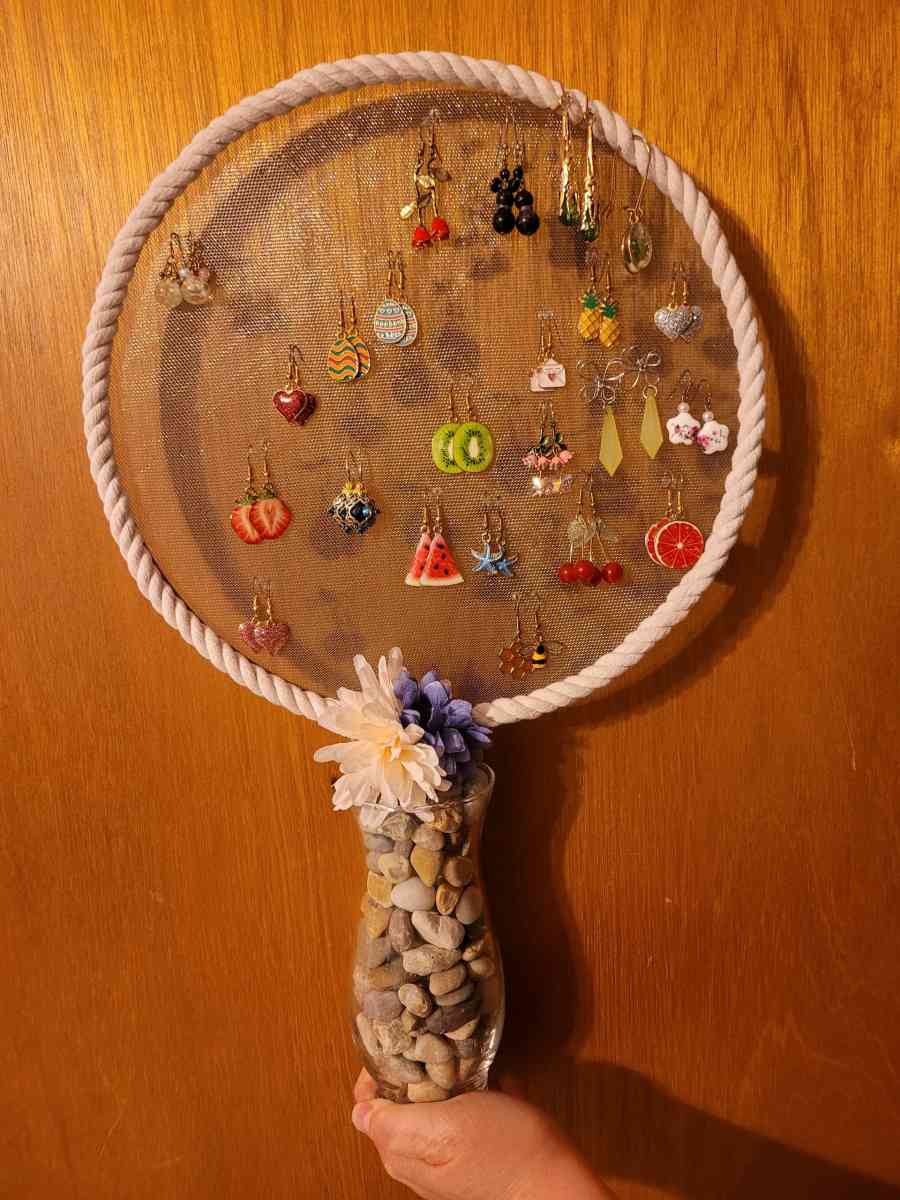 Dangle Earing Holder or Pin Holder