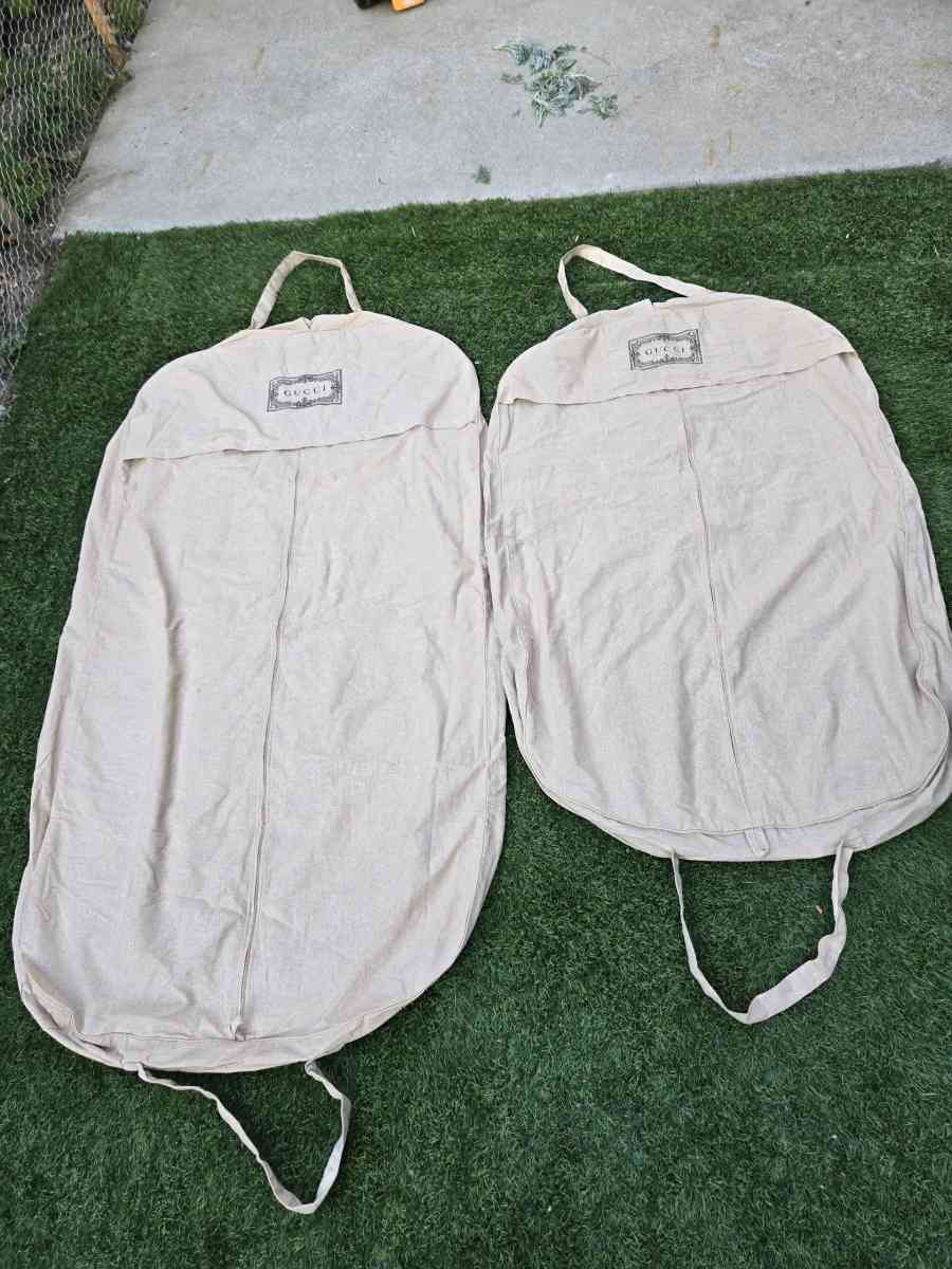 Gucci Dust bag storage dust garment bag set of 2