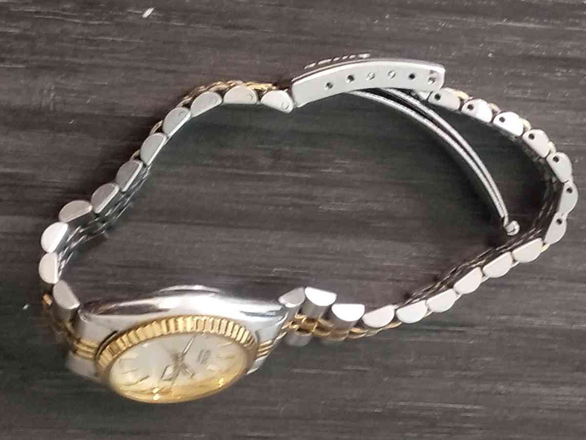 womans Seiko watch