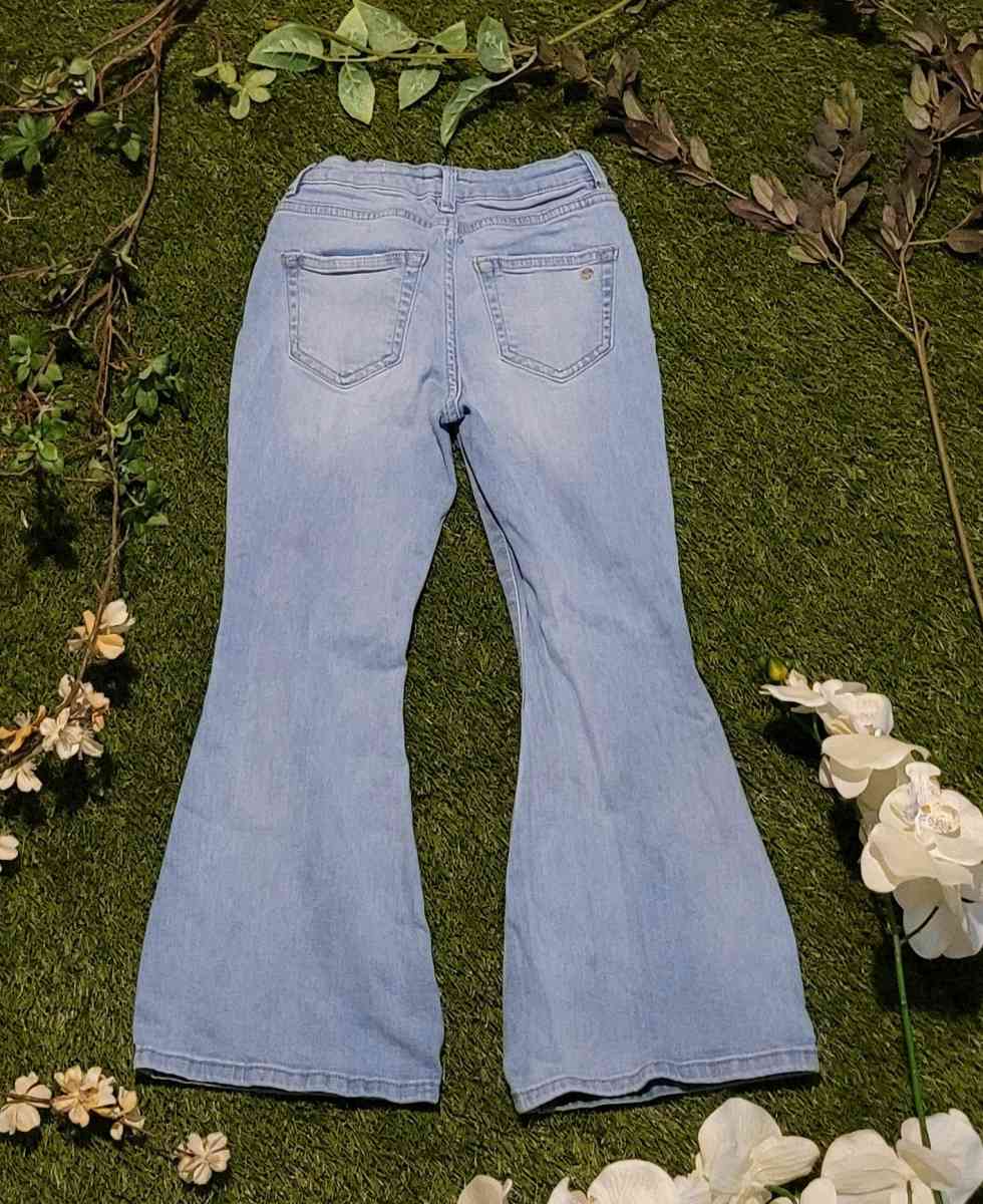 Light Wish Kids Flare Jeans
