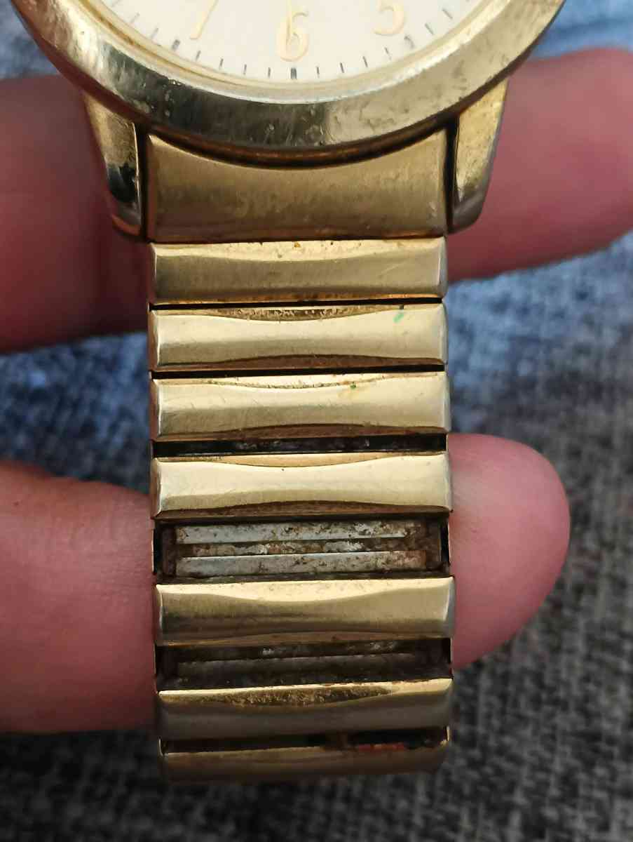 Vintage Timex Watch Men Classic Luxury Gold Tone Stainless S