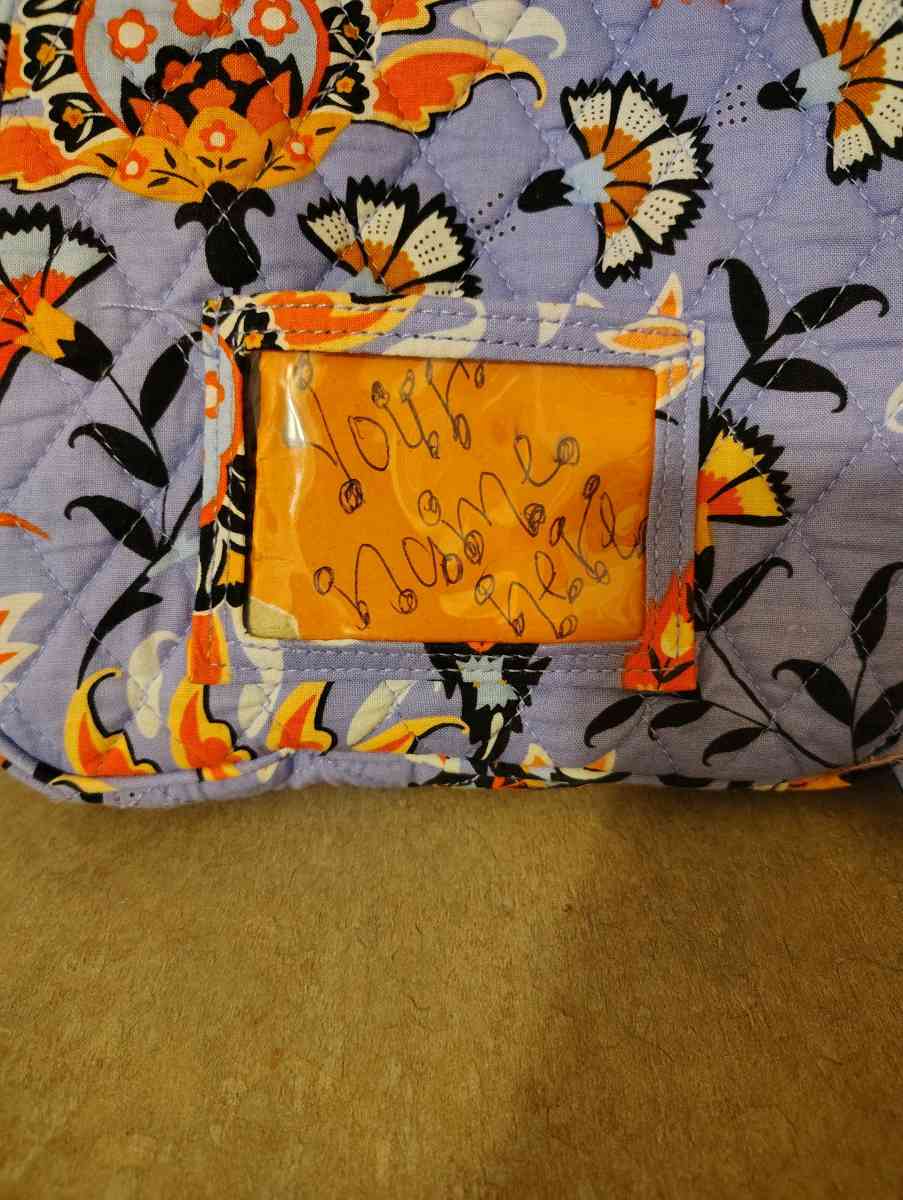 brand new Vera Bradley iconic Paisley lunch box