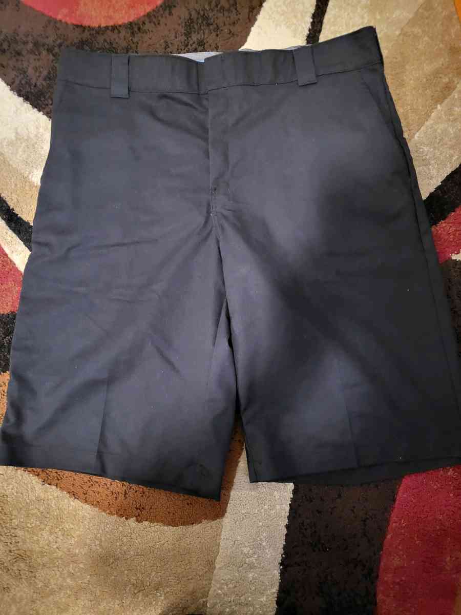 Nike shoes Dickies and jacket - Everett, Washington - FleaMarketBay