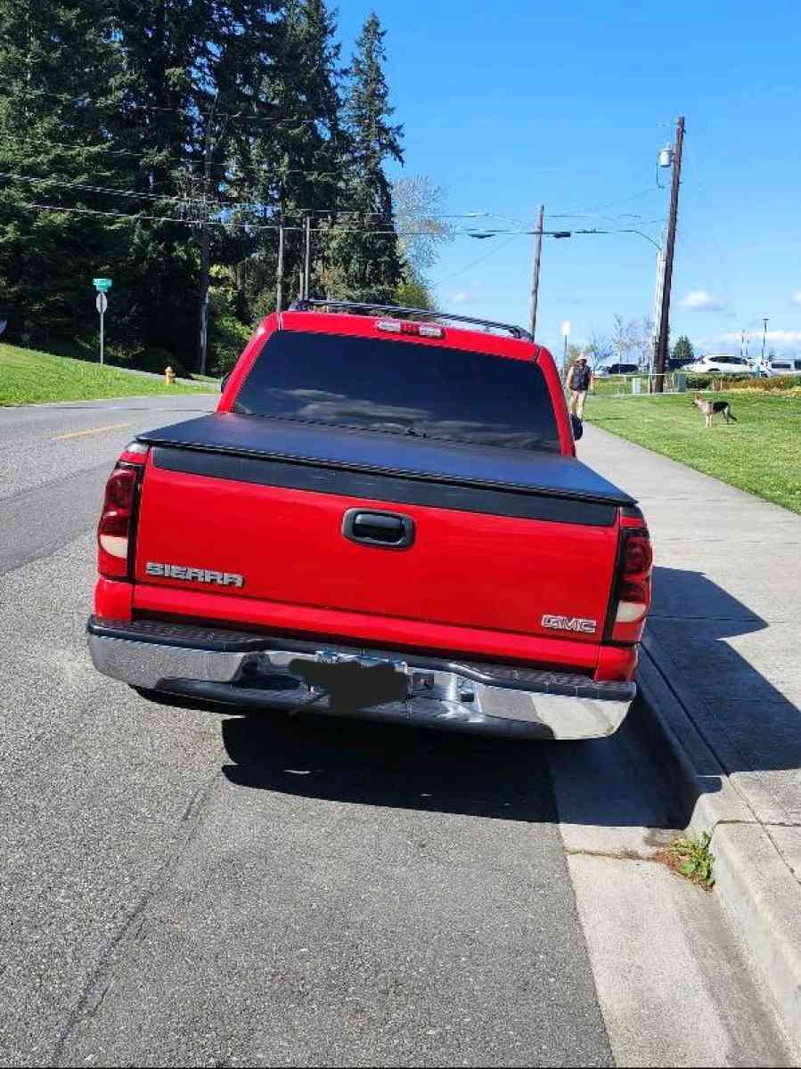 2005 GMC Sierra - Everett, Washington - FleaMarketBay