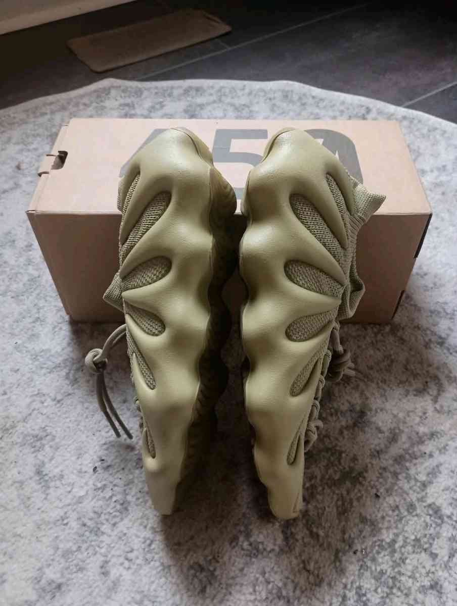 Yeezy 450 Resin Sz10