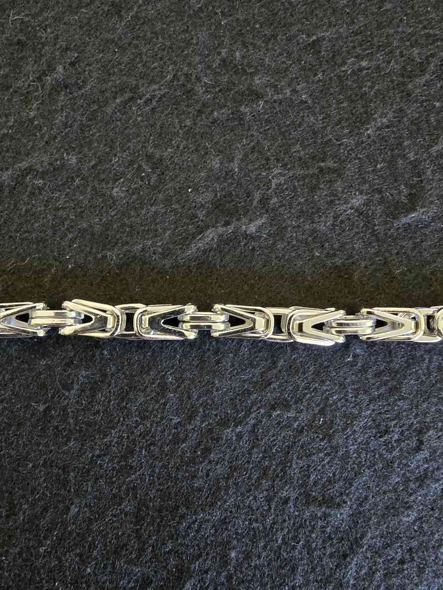 Silver Stainless Steel Chunky Byzantine Bracelet - Simsbury, Connecticut - FleaMarketBay