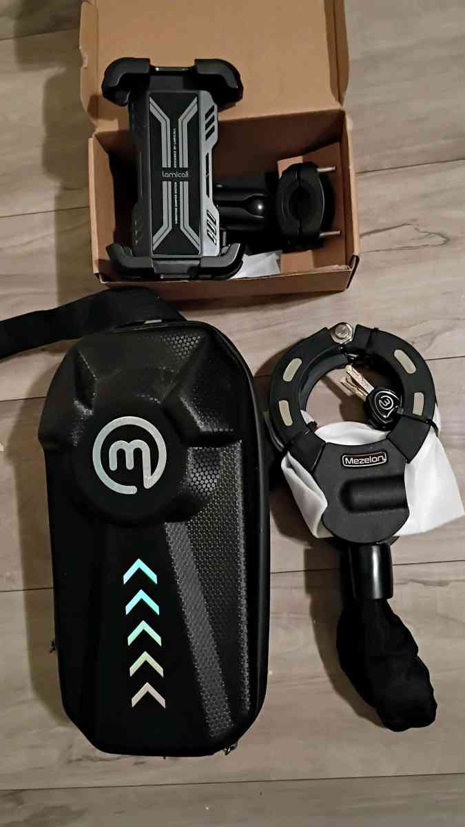Scooter Lock And Phone Holder Bundle