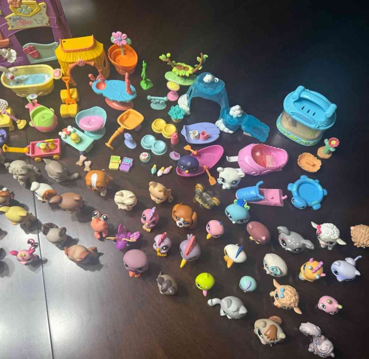 Littlest pet shop lot - Alicia, Arkansas - FleaMarketBay