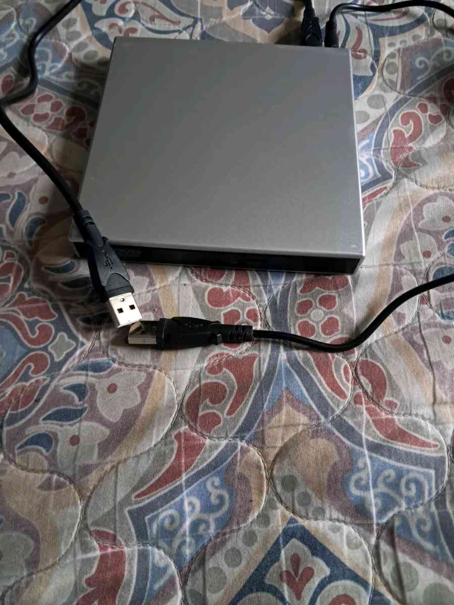 for sale cds - Cedar Bluff, Alabama - FleaMarketBay