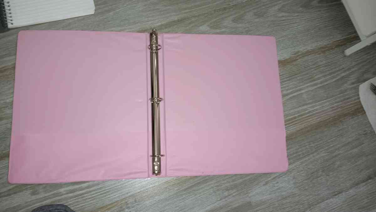 Craft supplies and game bundle - Gulfport, Mississippi - FleaMarketBay