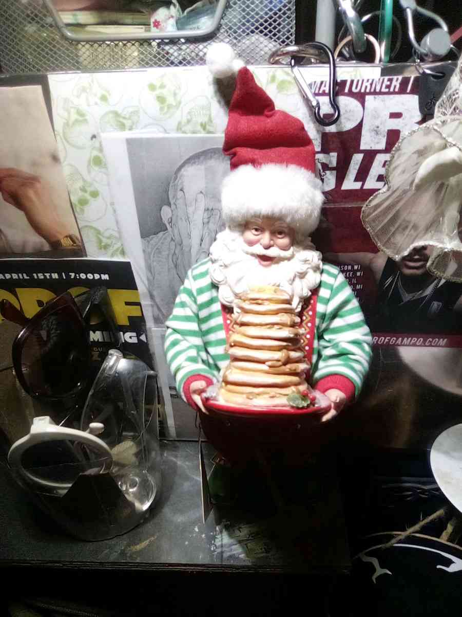 santas hotcakes
