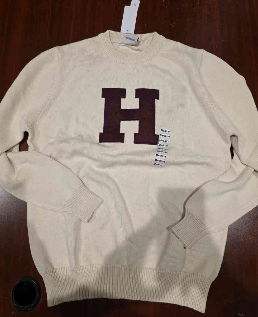Harvard University COOP applique crew CREME sweater x6