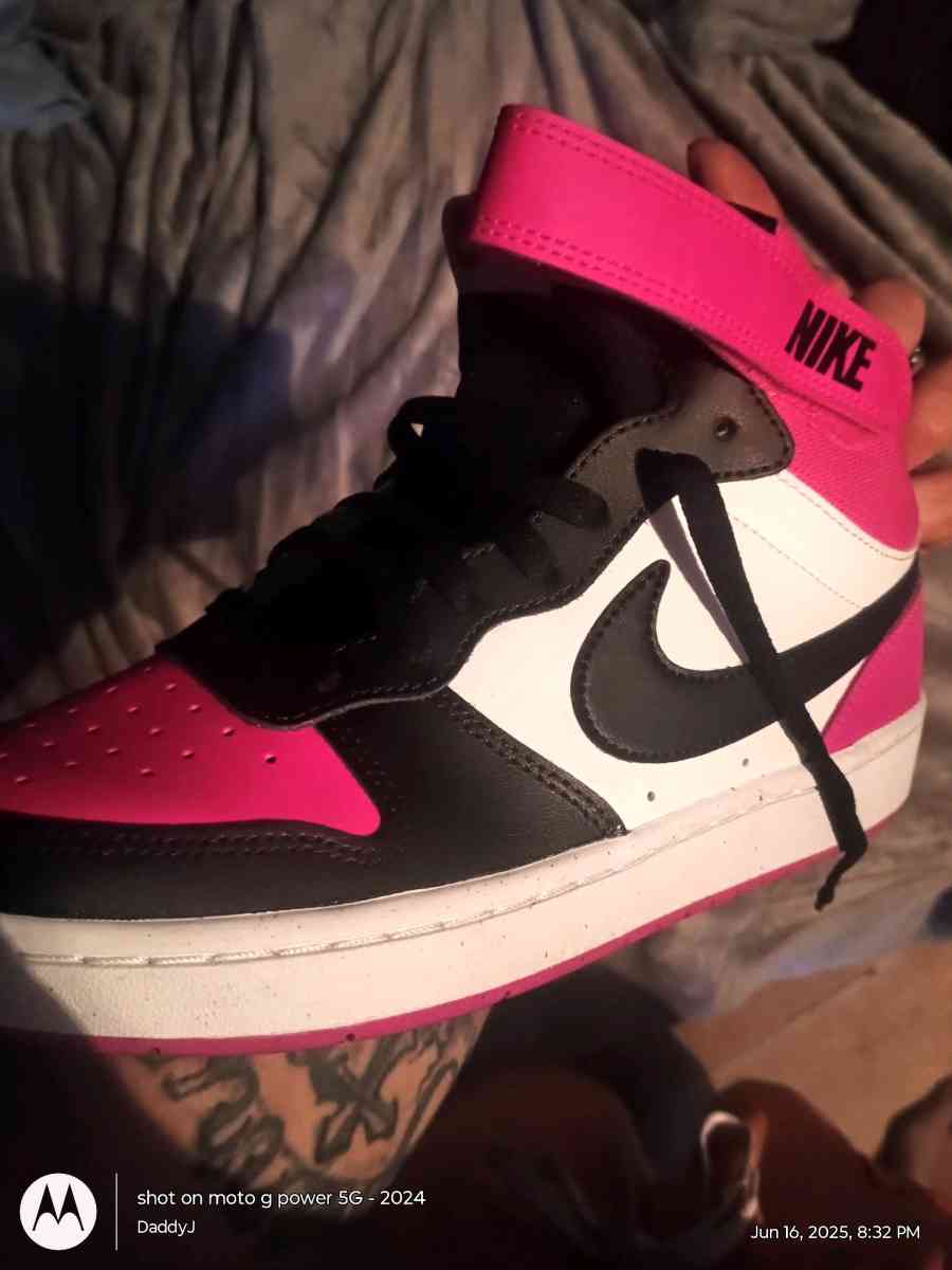 Womans Nike size five and a half