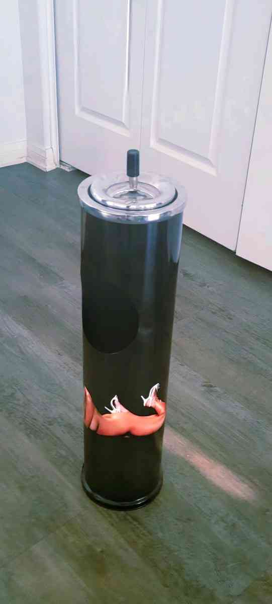 Ash Tray Collectable