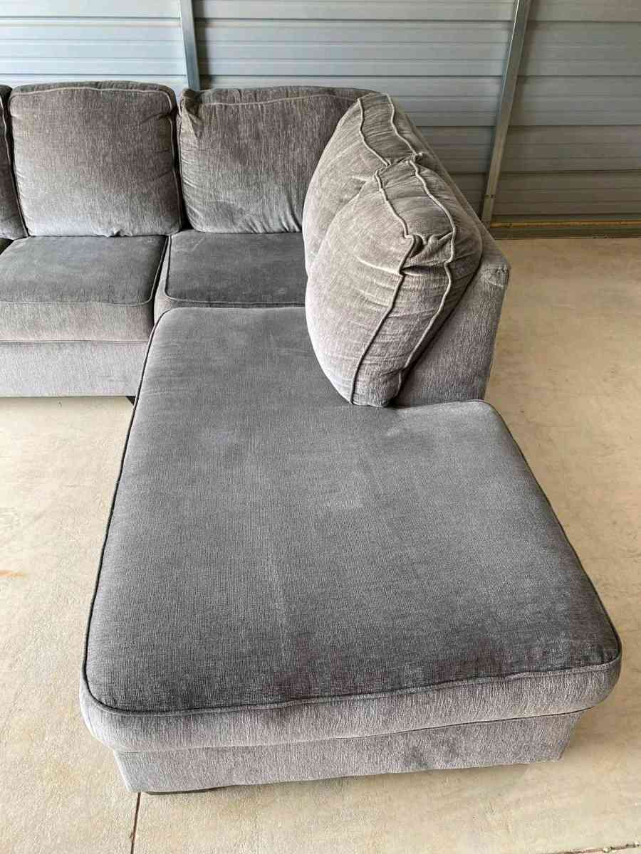 Ashley Furniture Altari Fabric 2 pc Sectional