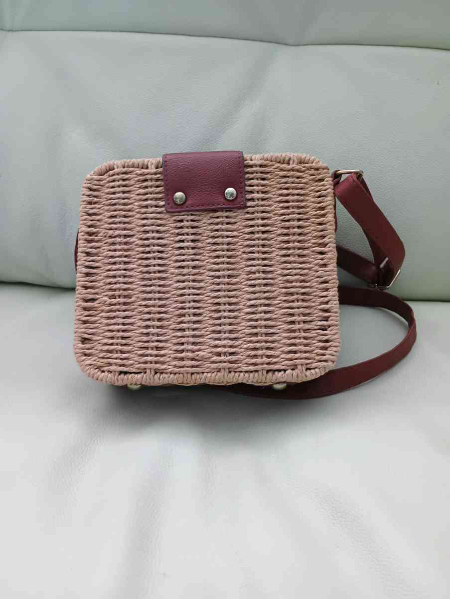 Square crossbody bag