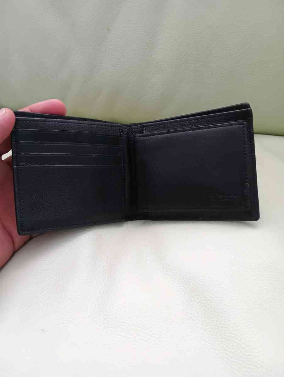 Coach Mens 3 In 1 Compact ID Wallet in Refine Pebble Leather