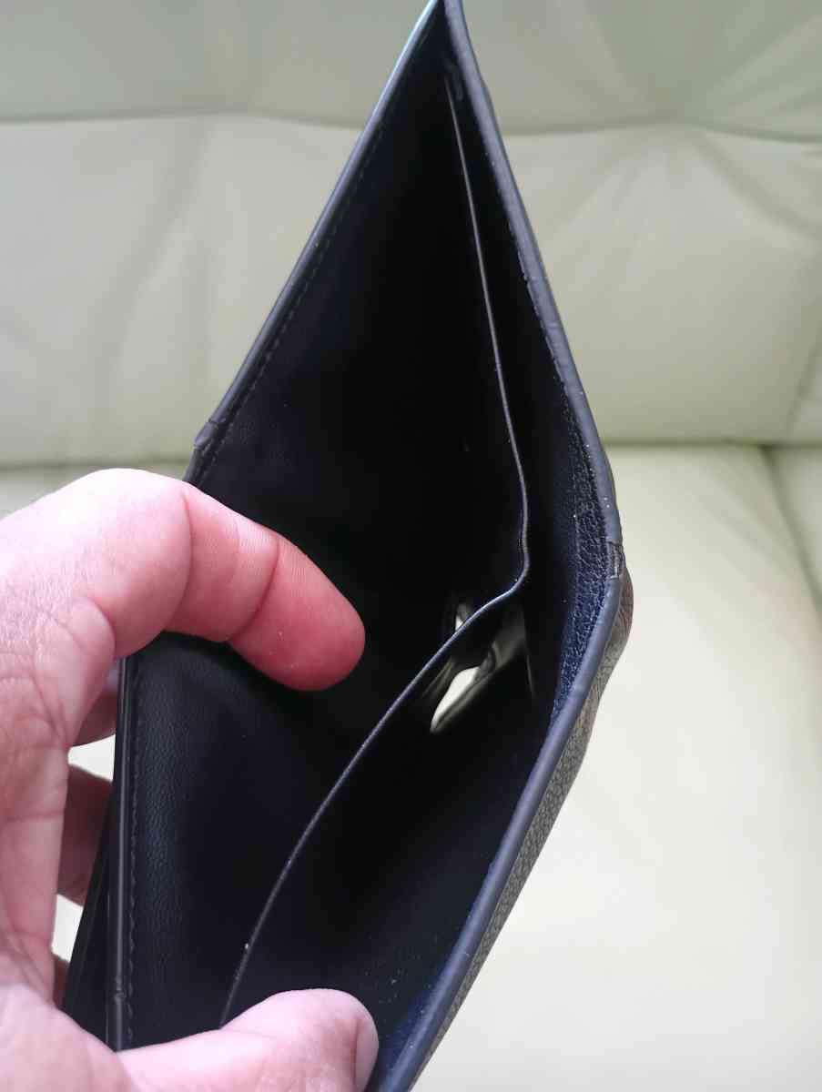 Coach Mens 3 In 1 Compact ID Wallet in Refine Pebble Leather