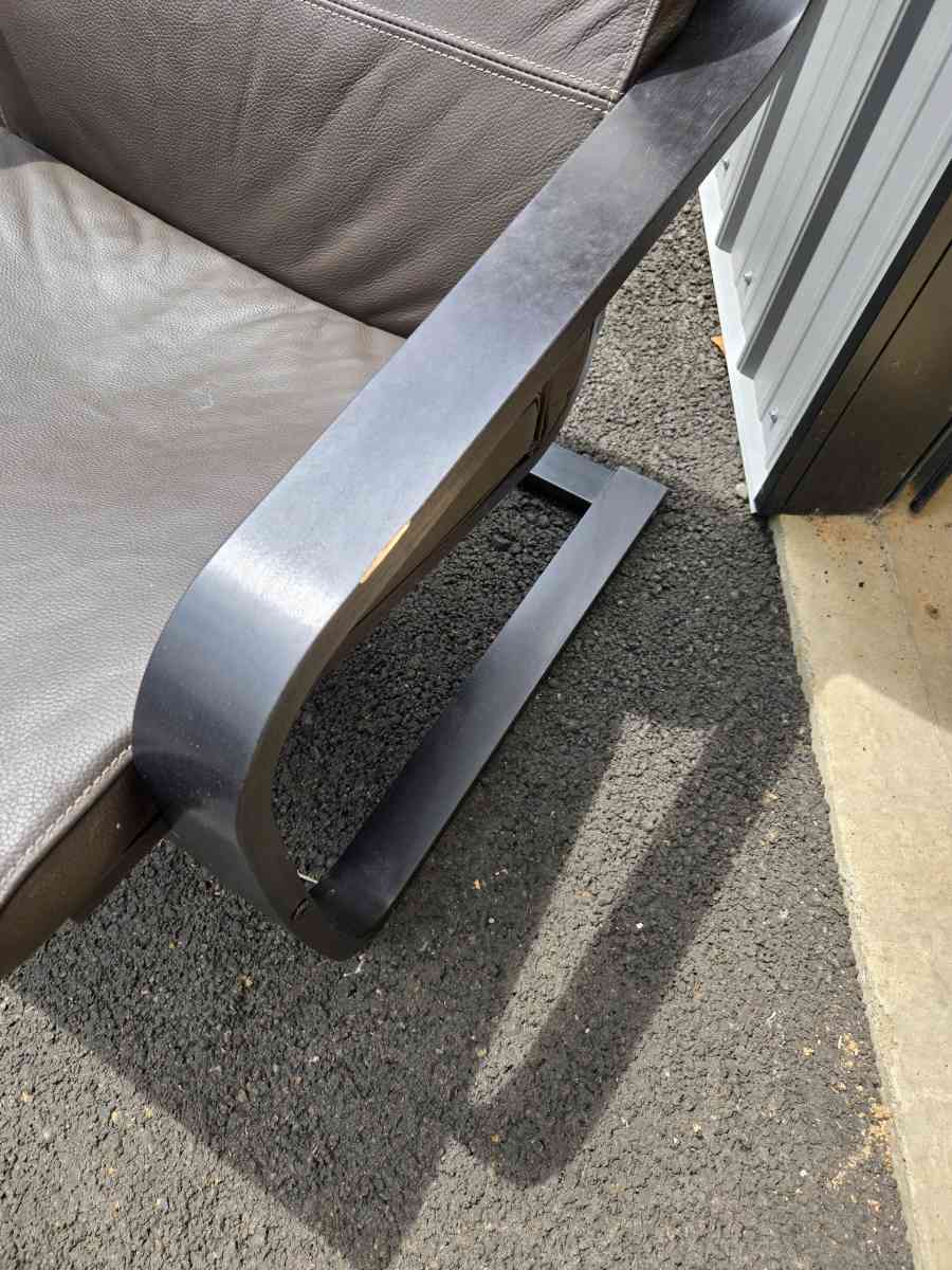 Ikea Poang Chair - Wilsonville, Oregon - FleaMarketBay